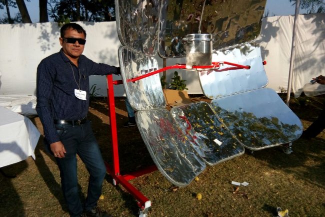 How Devang Joshi is helping farmers in becoming Atmanirbhar using the income generation model through Solar Dryers