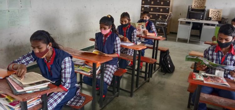 American School of Bombay to Donate 40 Libraries to Rural India