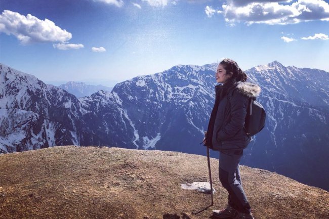 A young entrepreneur's pursuit of her college education led to the launch of a successful travel agency.