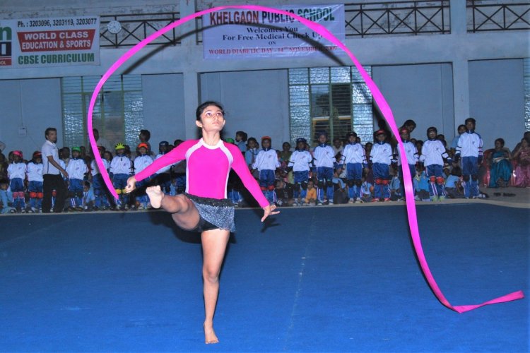 Rituparna Chatterjee combines sports and fitness in a lighthearted manner - enter her gymnastics world!