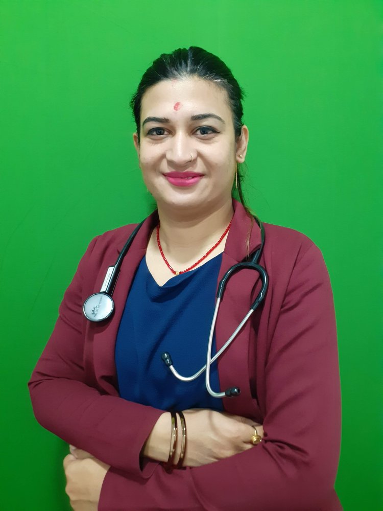 Dr. Kusum Verma: A Leading Ayurvedic Consultant, Marma Chikitsa Expert, and Naadi Pariksha Specialist .